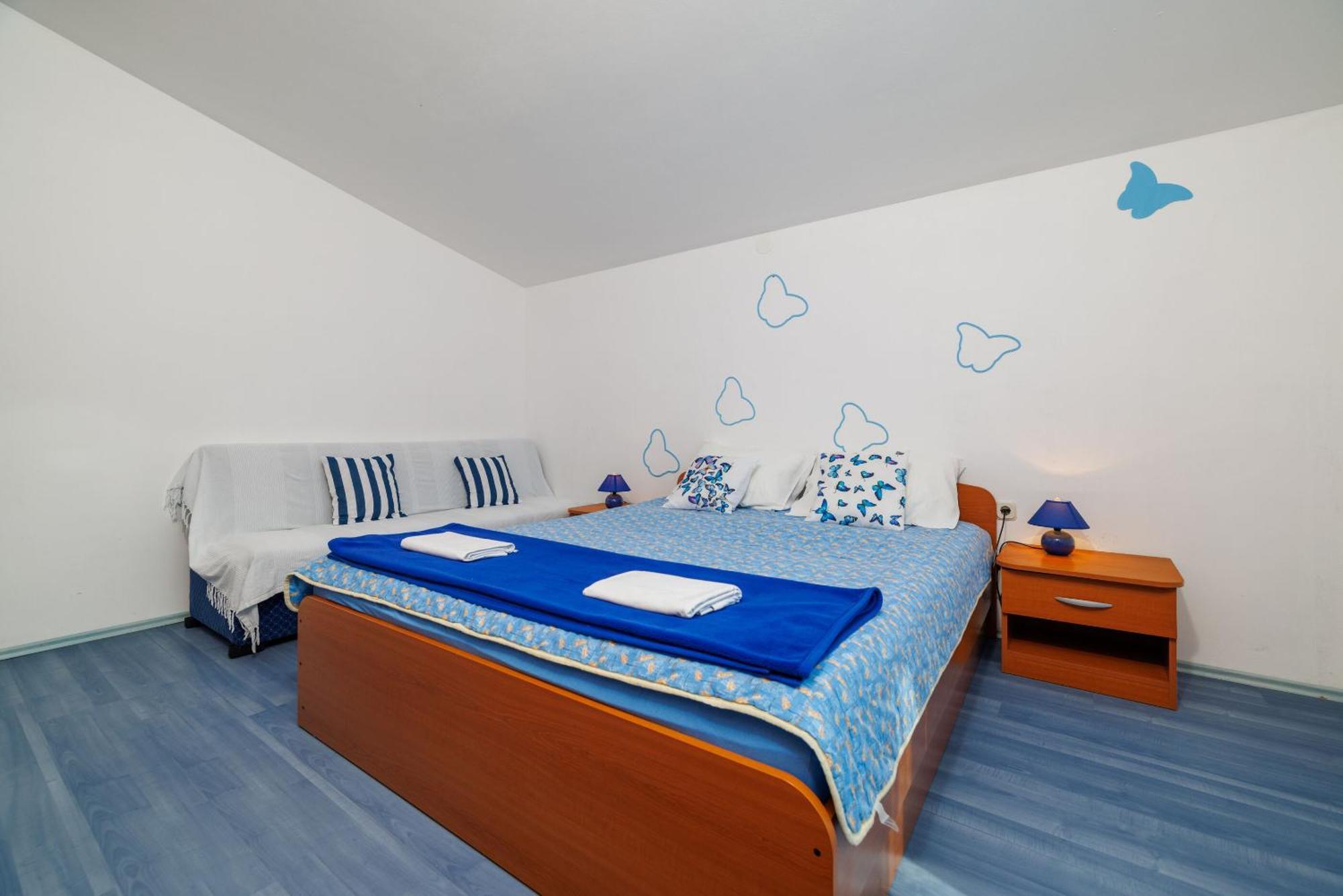 Apartments Mirela 카를로바크 외부 사진